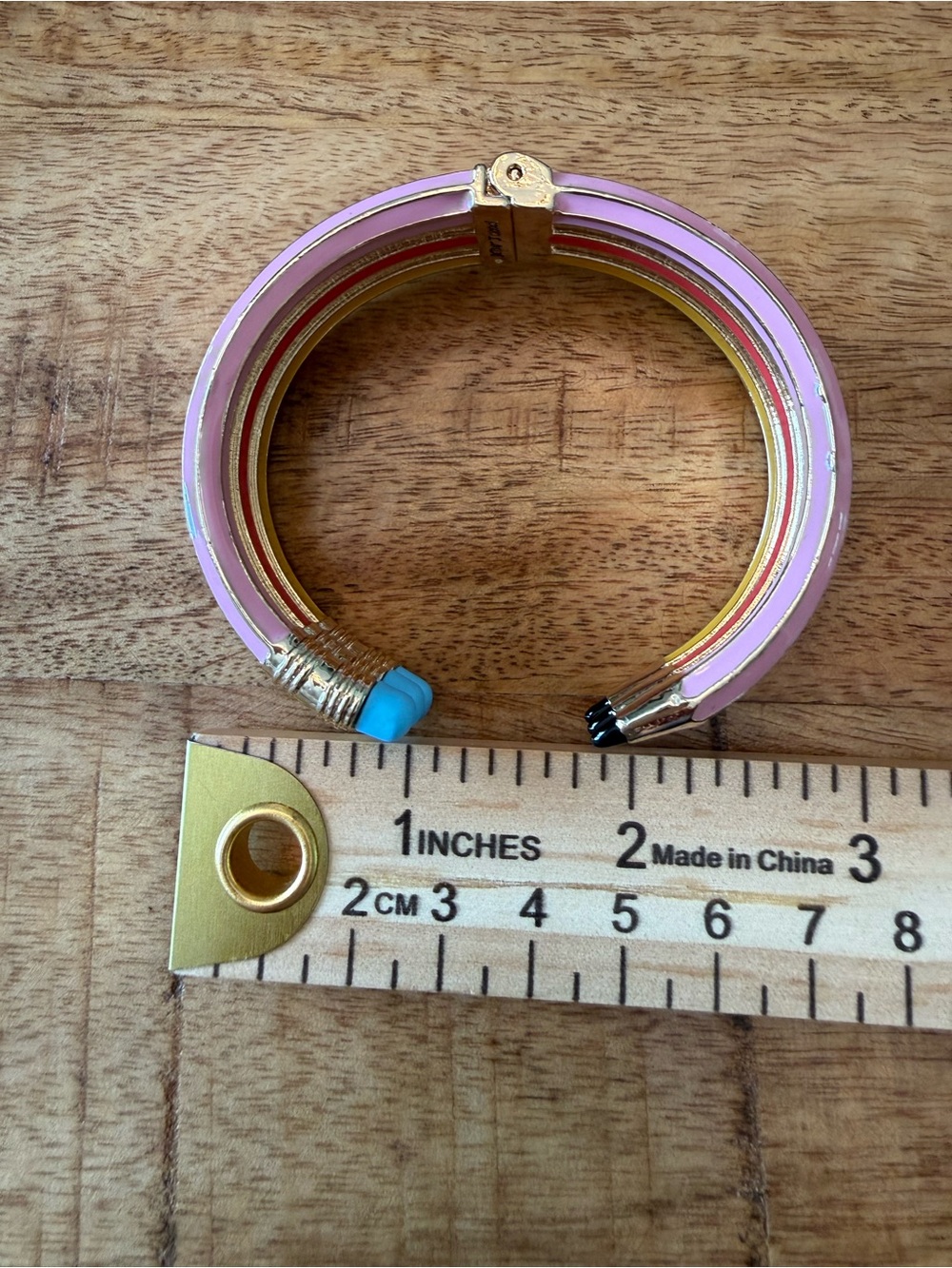 Betsy Johnson bracelet - Picture 6 of 7